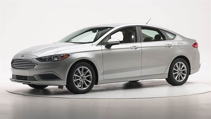 خودروهای سایز متوسط 2017 که موفق به اخذ بالاترین رتبه ایمنی از موسسه IHSS شدند خودروهای سایز متوسط 2017 که موفق به اخذ بالاترین رتبه ایمنی از موسسه IHSS شدند