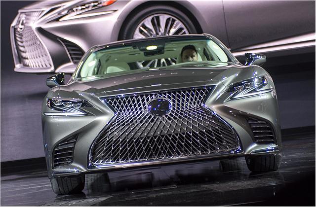 بهترین خودروهایی که در 2018 خواهید دید بهترین خودروهایی که در 2018 خواهید دید