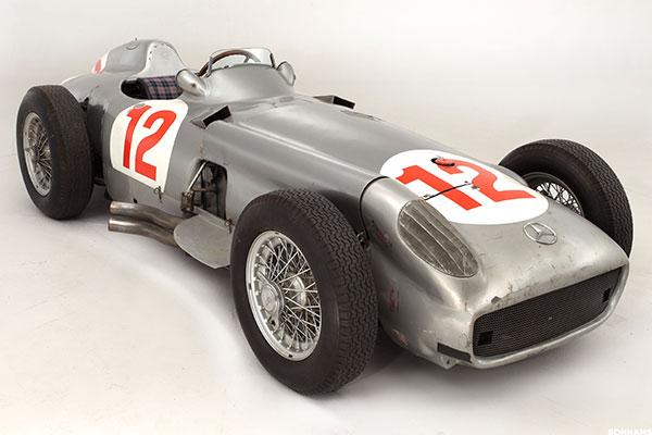 ///////مسافرت//////گرانترین خودروهای جهان زیر چکش حراج/ تسلط محسوس فراری در خرید و فروشهای حراج ///////مسافرت//////گرانترین خودروهای جهان زیر چکش حراج/ تسلط محسوس فراری در خرید و فروشهای حراج