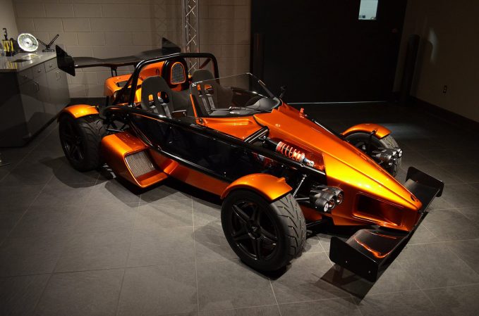 خودروهایی که قانونی بودن آنها برای حرکت روی جاده‌ها شوکه‌انگیز است