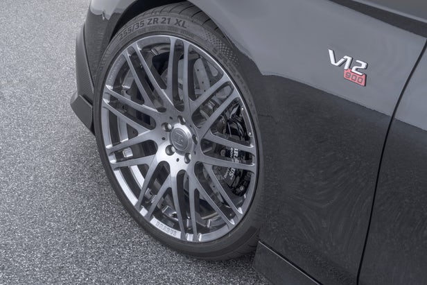 راکت 900، سریعالسیر برابوس روی زمین/ سریعترین کروک جهان را ببینید راکت 900، سریعالسیر برابوس روی زمین/ سریعترین کروک جهان را ببینید