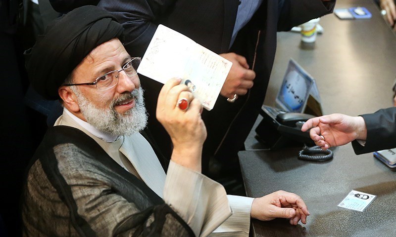 فروردین96؛ یک نیمه سرد، یک نیمه گرم