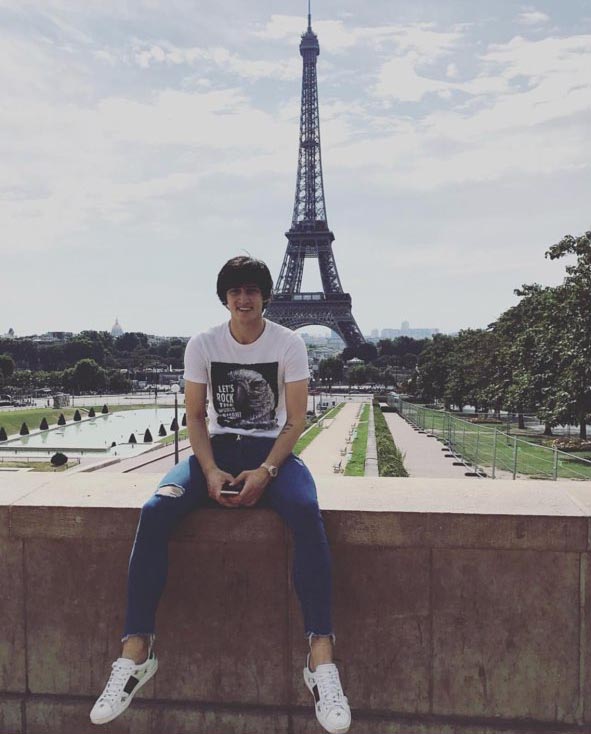 سردار آزمون در پاریس (عکس)