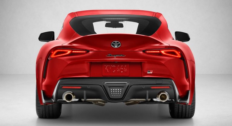 تفاوت سوپرای تویوتا و ب‌ام و z4