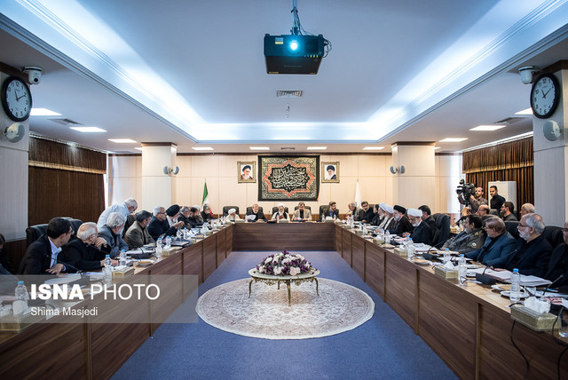 آغاز بررسی انطباق بودجه سال ۹۸ با سیاست‌های کلی نظام در هیئت عالی نظارت مجمع