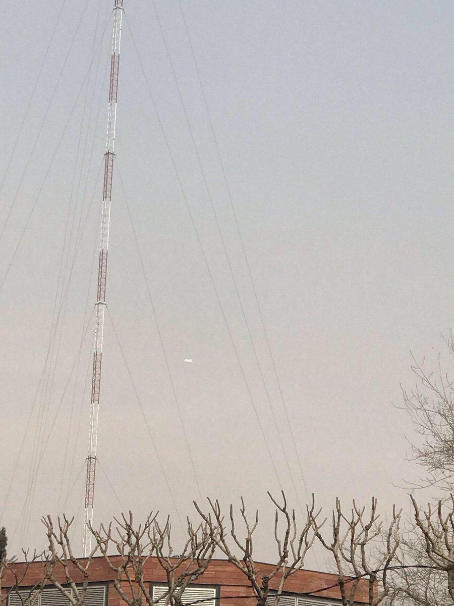 منبع آگاه: شی مشکوک در آسمان پایتخت، بالن ارتباطی است منبع آگاه: شی مشکوک در آسمان پایتخت، بالن ارتباطی است