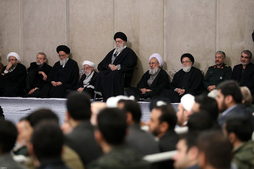 مراسم ترحیم آیتالله مومن با حضور رهبر معظم انقلاب مراسم ترحیم آیتالله مومن با حضور رهبر معظم انقلاب