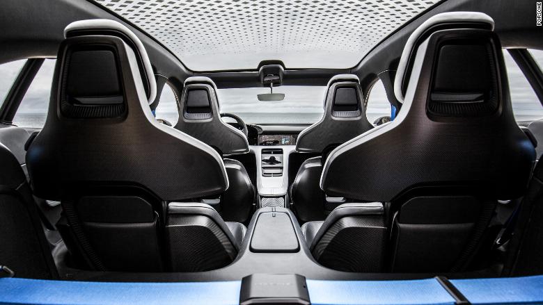 هرآنچه در مورد تایکان الکتریکی پورشه نمیدانید هرآنچه در مورد تایکان الکتریکی پورشه نمیدانید