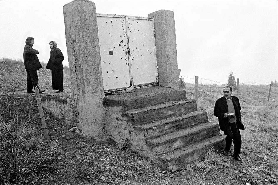 ممنون آقای کیارستمی عزیز ممنون آقای کیارستمی عزیز