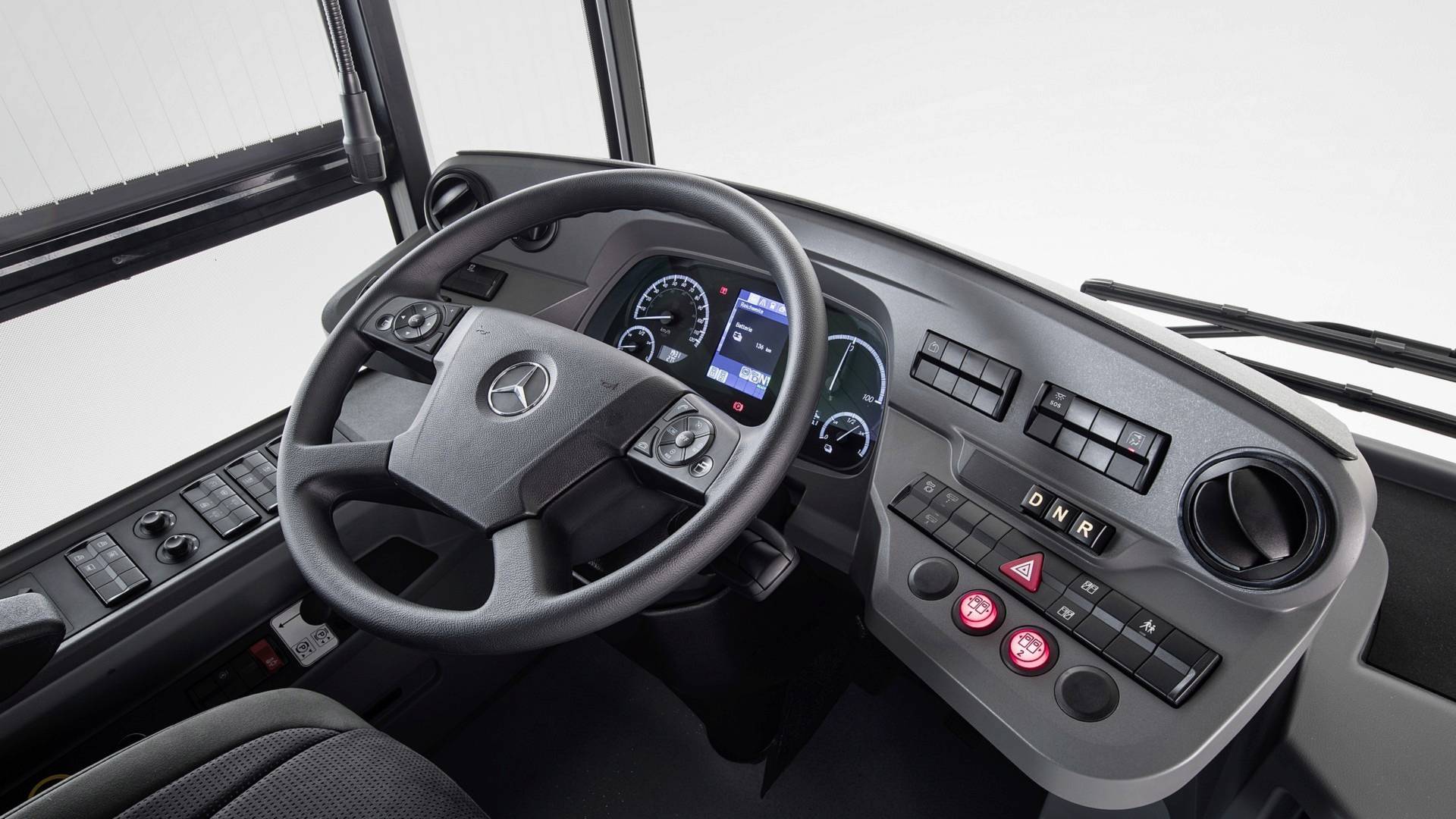 ئیسیتارو، اتوبوس الکتریکی بنز ئیسیتارو، اتوبوس الکتریکی بنز