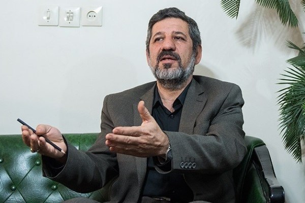 کنعانی مقدم فعال اصولگرا: درایران مردم تلاش می کنند مسئولان منحرف نشوند/هردوجناح سیاسی از مردم به عنوان ابزار خواسته های خود استفاده می کنند کنعانی مقدم فعال اصولگرا: درایران مردم تلاش می کنند مسئولان منحرف نشوند/هردوجناح سیاسی از مردم به عنوان ابزار خواسته های خود استفاده می کنند