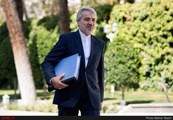 یک منبع آگاه: دستگیری فرزند نوبخت صحت ندارد