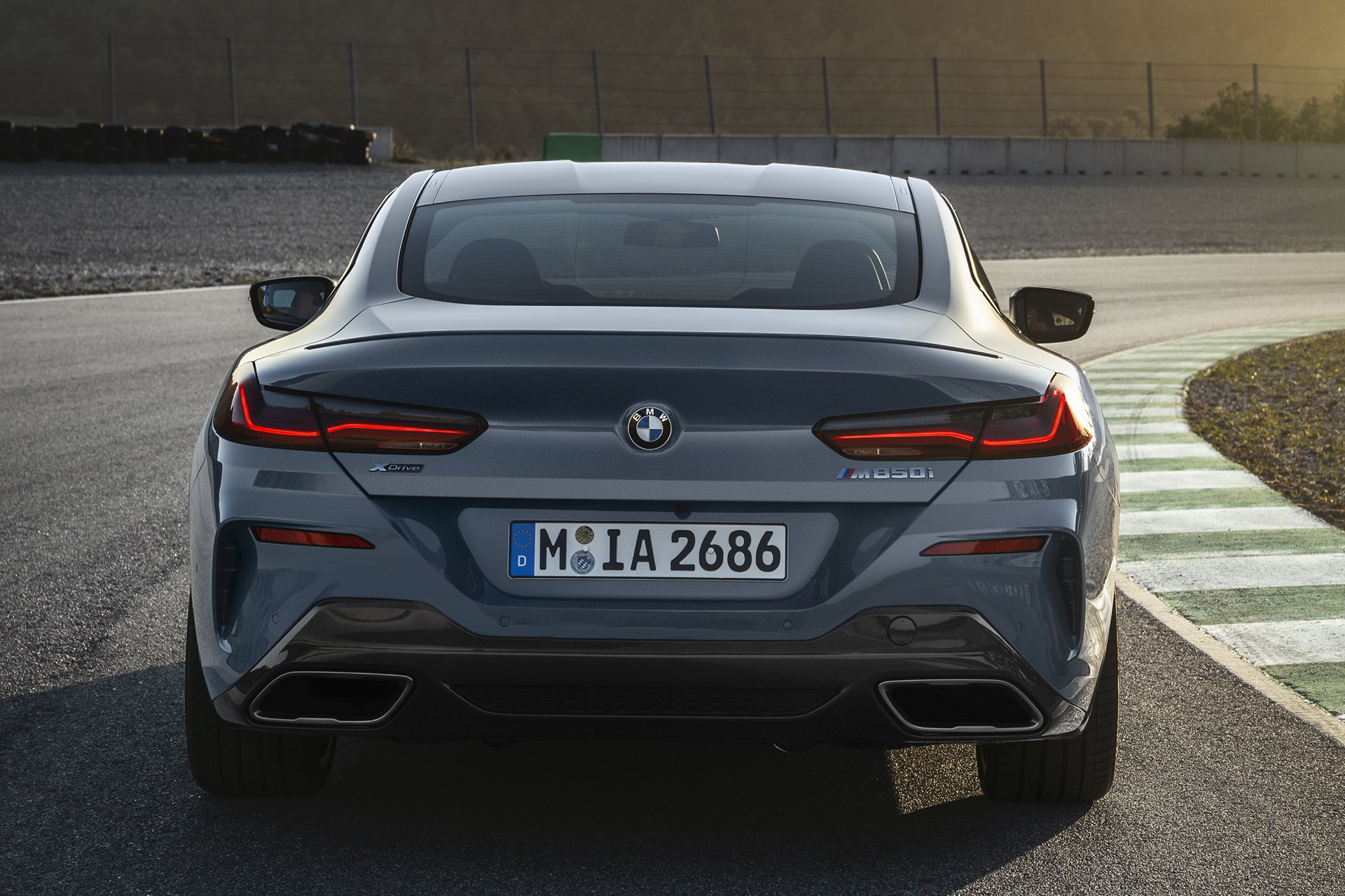 گرن‌کوپه و کانورتیبل سری 8 ب‌ام‌و در سال آینده معرفی می‌شود