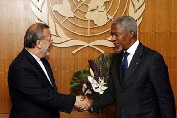 متکی: کوفی عنان یک سازمان مللی حرفه‌ای بود که جنس جهان سومی داشت