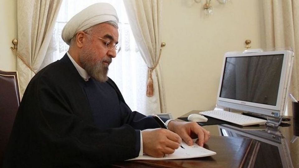 مقاله حسن روحانی در واشنگتن پست: دولتمردان آمریکا دچار توهم اند/ فکر می کنند می توانند با تحریم از ایران امتیاز بگیرند مقاله حسن روحانی در واشنگتن پست: دولتمردان آمریکا دچار توهم اند/ فکر می کنند می توانند با تحریم از ایران امتیاز بگیرند