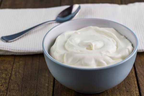 آیا ماست یونانی برای شما مفید است؟ آیا ماست یونانی برای شما مفید است؟