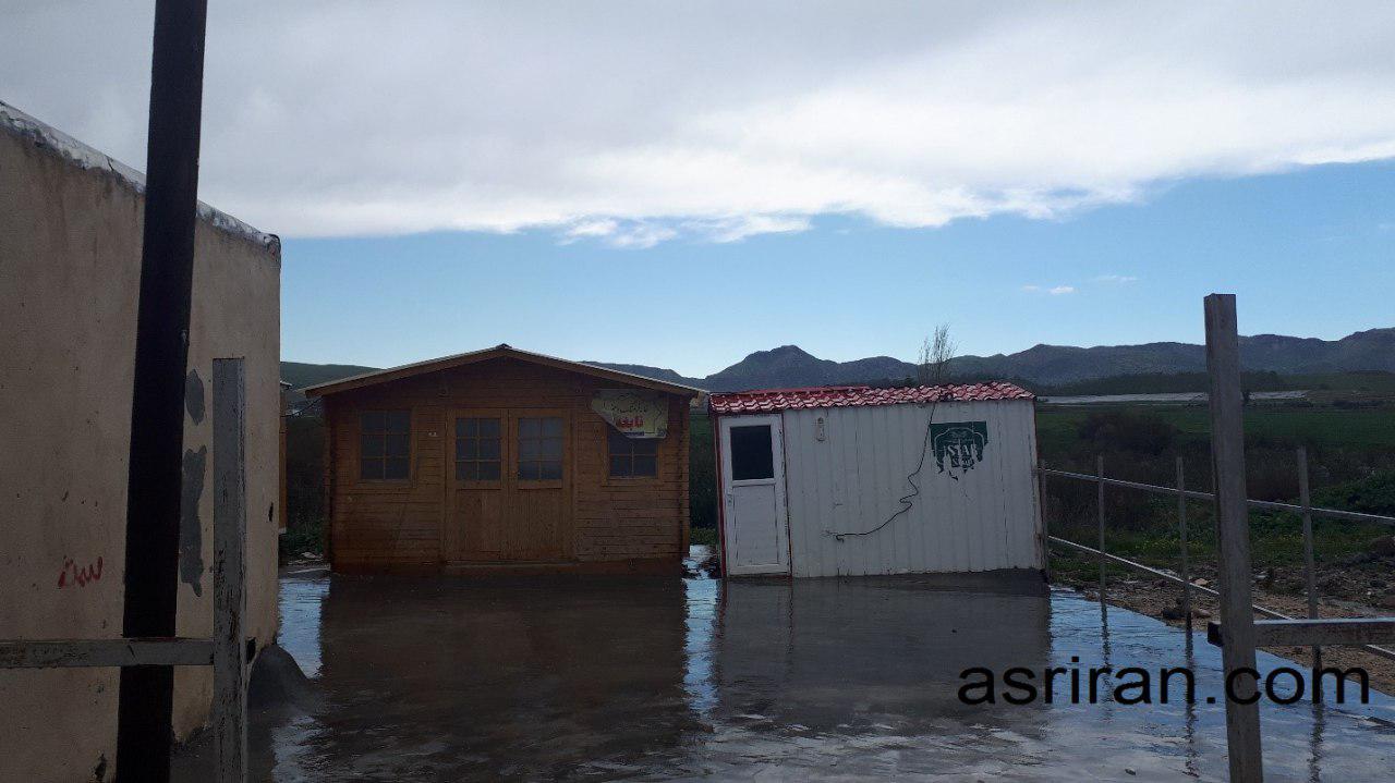 گزارش میدانی «عصر ایران» از زندگی و زمانه زلزلهزدگان سرپل ذهاب بعد از بارشهای سیلآسای اخیر؛ همنوایی شبانه گسل و سیل گزارش میدانی «عصر ایران» از زندگی و زمانه زلزلهزدگان سرپل ذهاب بعد از بارشهای سیلآسای اخیر؛ همنوایی شبانه گسل و سیل