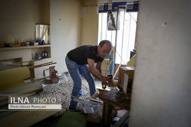 زندگی کارگر، دانشجو و معلمِ بازنشسته با معتاد و سارق زیر یک سقف/«فقر و بی‌پولی» نقطه اشتراک ساکنان خانه‌های مجردی