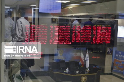 مقاومت ۳۷۰ هزار واحدی شاخص بورس این هفته شکسته می‌شود؟