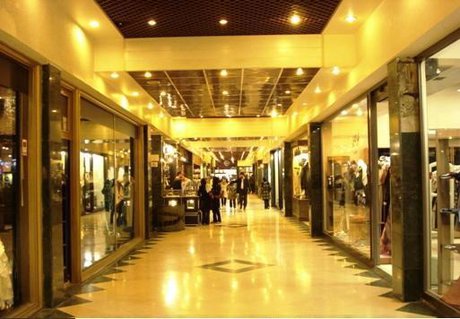 تصمیم شورای شهر تهران برای دریافت عوارض بیشتر از مراکز تجاری پر تردد