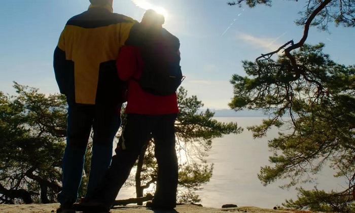 تولید هورمون شادی را در بدن خود تقویت کنید!