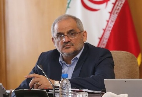 وزیر آموزش‌ و پرورش به سوریه رفت