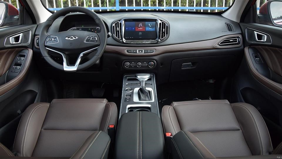 15 آیتم که خرید تیگو7 را به صرفه می کند! 15 آیتم که خرید تیگو7 را به صرفه می کند!