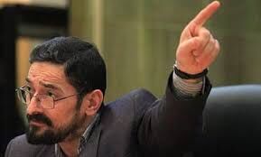 سعید زیباکلام: عدالتخواهان را بایکوت خبری کردند؛ به کف خیابان‌های سیاست می‌آییم