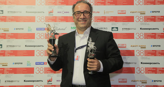 آقا میرکریمی خودتان را گول می‌زنید یا مردم را؟