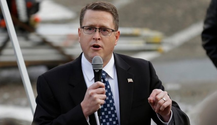 سیاستمدار آمریکایی از طرفدارانش خواست برای «جنگ داخلی» آماده شوند