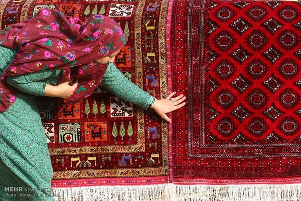 رئیس مرکز ملی فرش: اختصاص ۱۹ هزار میلیارد ریال برای بیمه بافندگان فرش