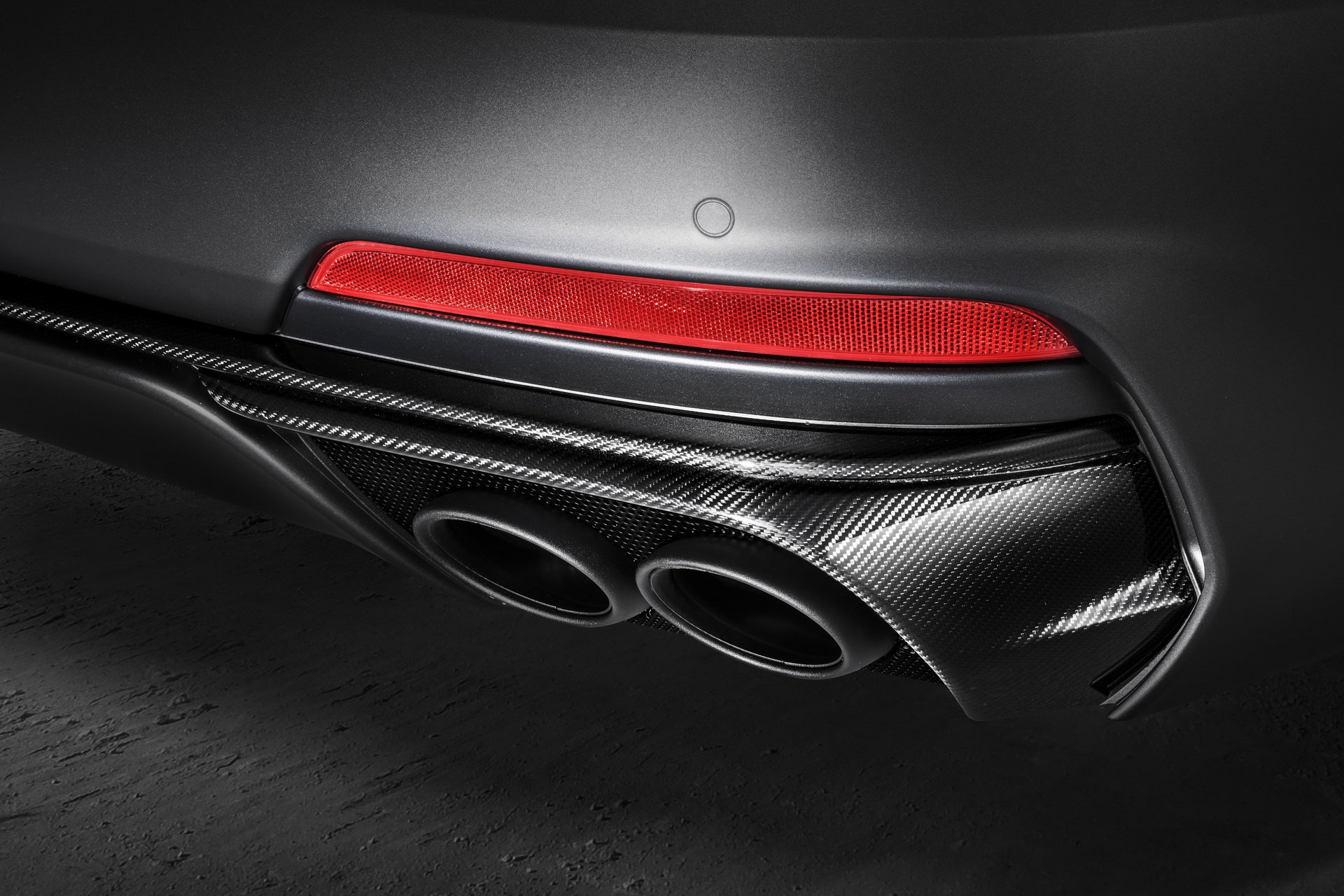 نسخه‌های v8 تورفئو لوانته/ 50 دستگاه از این خودرو ساخته خواهد شد