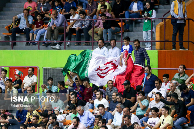 والیبال قهرمانی آسیا : از آب‌سردکن‌های خراب / حضور تماشاگران چینی در 12 هزار نفری