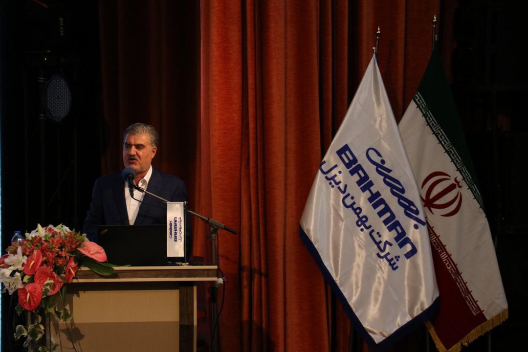 باید از شیلر و شیلر آفرینان حمایت کنیم باید از شیلر و شیلر آفرینان حمایت کنیم