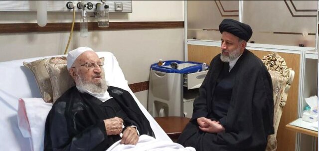 عیادت ابراهیم رئیسی از آیت‌الله مکارم شیرازی