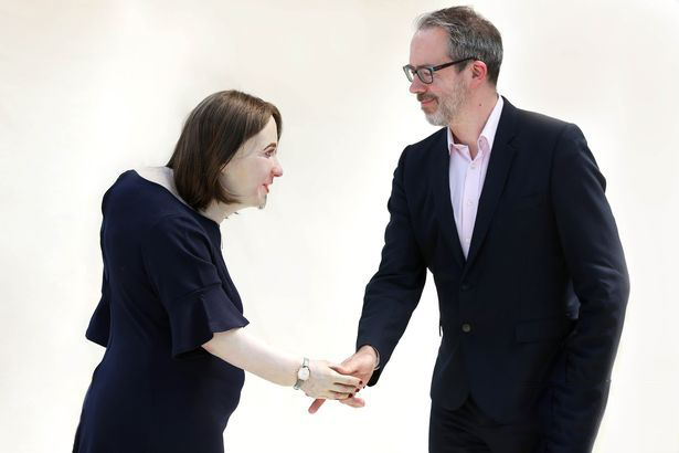 شکل کارمندان 20 سال پس از کار کردن بدون ورزش (+عکس) شکل کارمندان 20 سال پس از کار کردن بدون ورزش (+عکس)