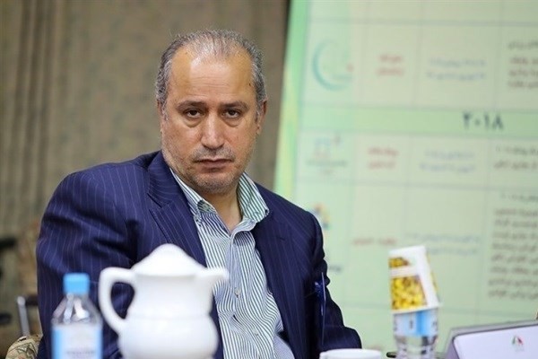 آقای تاج! هرکس شام دعوتت کرد، مربی خوبی است؟ مهدی تاج