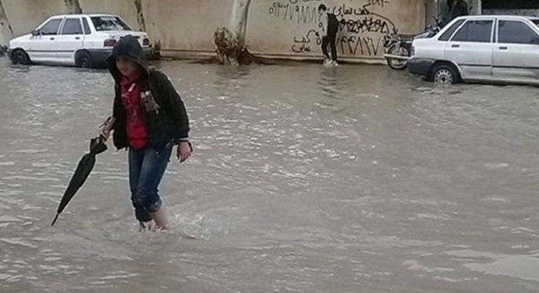 تعطیلی مدارس ابتدایی شهرستانهای گناوه و دیلم در بوشهر تعطیلی مدارس ابتدایی شهرستانهای گناوه و دیلم در بوشهر