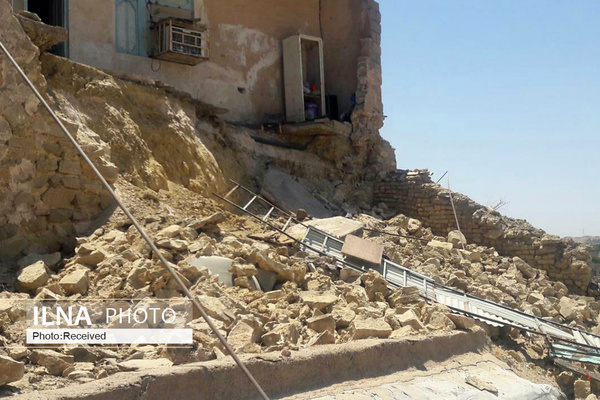 مرگ پدر و پسر بر اثر ریزش دیوار در آذربایجان شرقی