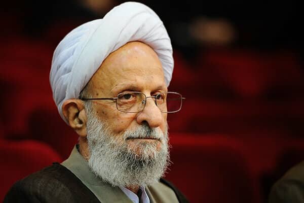 پیکر آیت الله مصباح امروز در مشهد تشییع و دوشنبه در قم به خاک سپرده می شود