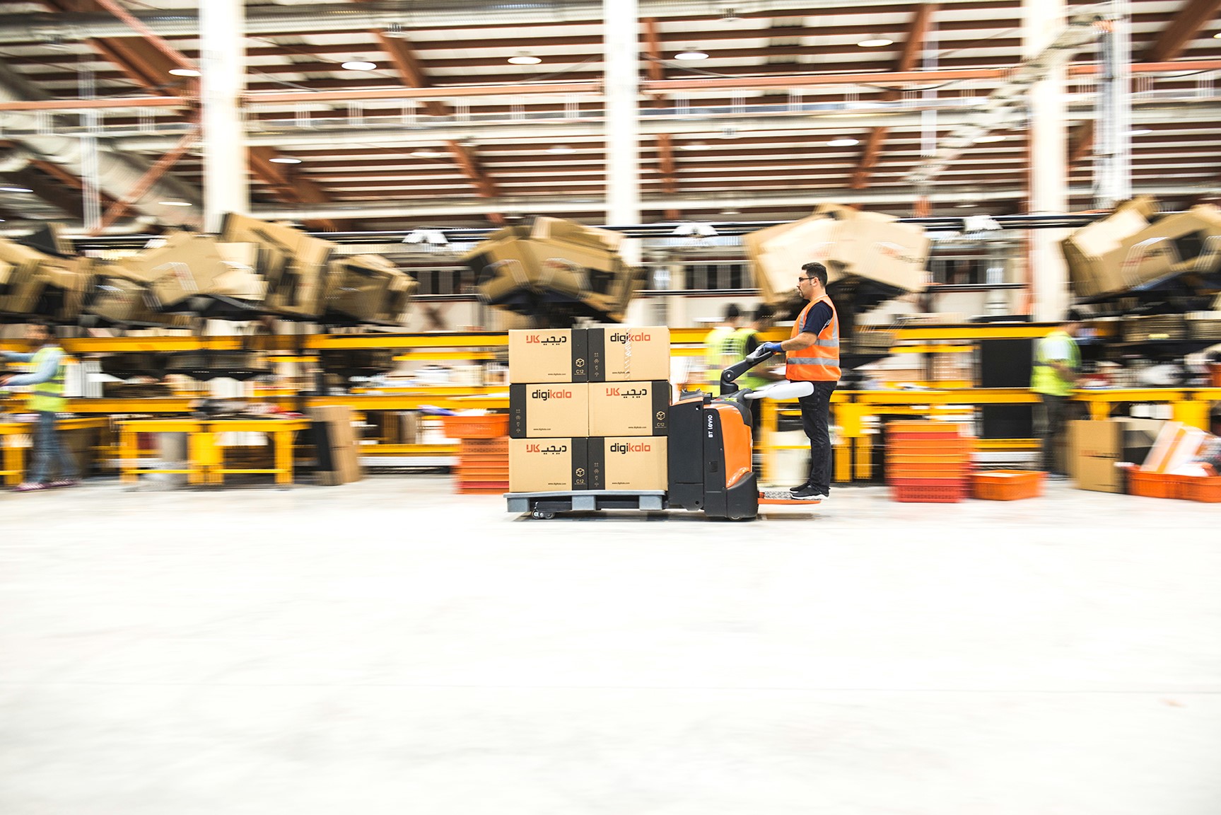 هوشمندسازی؛ راهکار دیجی‌کالا برای ارائه خدمات بهتر به مشتریان