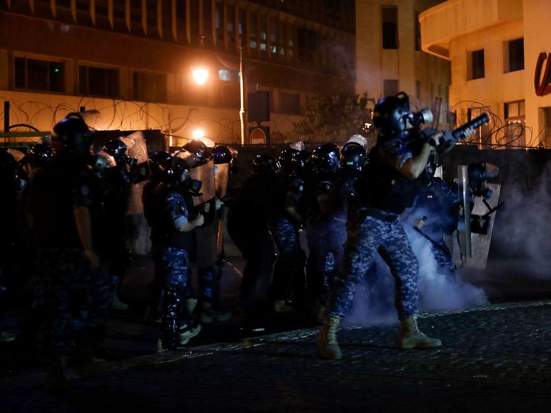 تظاهرات در لبنان/ معترضان: پول غذا نداریم تظاهرات لبنان پساکرونا