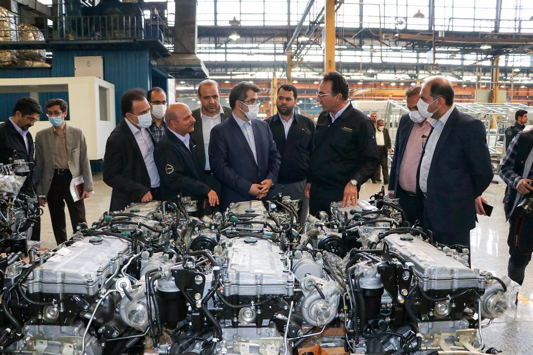 بازدید معاون اقتصادی وزارت کشور از بهمن دیزل: عرضه محصولات با کیفیت داخلی سازی شده در شرایط تحریمی مایه افتخار است