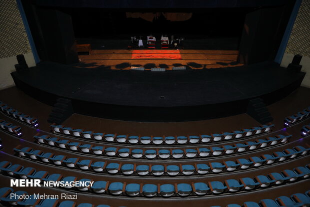 فعالیت‌های هنری