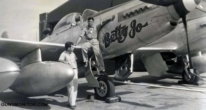 نورث امریکن P-82 توین ماستنگ؛ پرنده ای 12 میلیون دلاری با ساختار عجیب و غریب! (+تصاویر) نورث امریکن P-82 توین ماستنگ؛ پرنده ای 12 میلیون دلاری با ساختار عجیب و غریب! (+تصاویر)