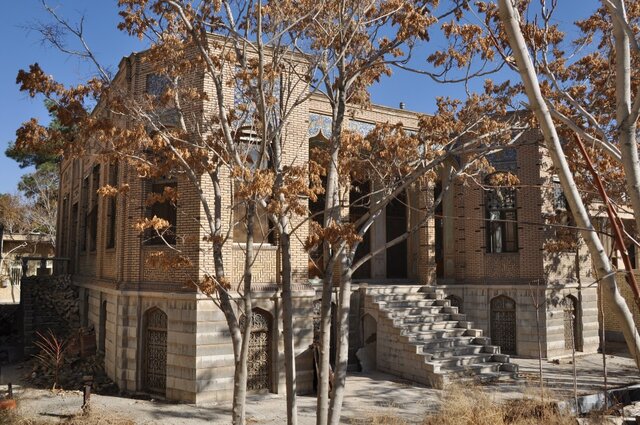 خانهای که دیگر یک میراث ملی نیست.. خانهای که دیگر یک میراث ملی نیست..