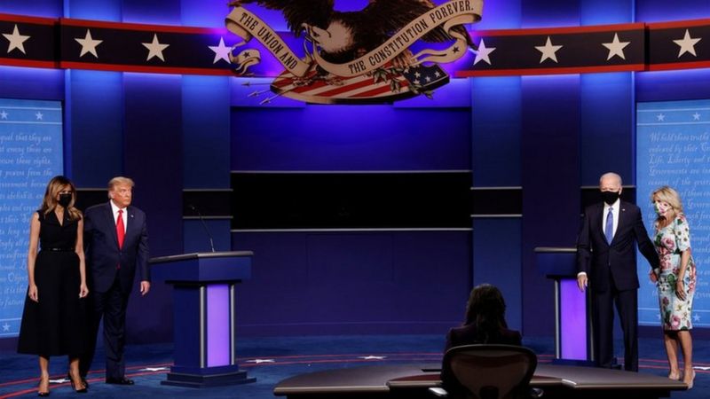 در آخرین مناظره انتخاباتی ترامپ و بایدن چه گذشت؟/ جوبایدن: هر کشوری که در انتخابات آمریکا دخالت کند هزینه اش را خواهد داد