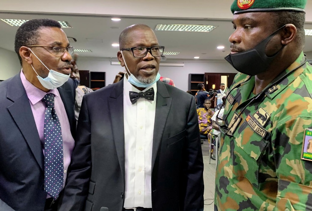 شاهدان یک کشتار در نیجریه: ارتش و پلیس به سمت مردم شلیک کردند/ تیم دادگستری در حال بررسی شاهدان یک کشتار در نیجریه: ارتش و پلیس به سمت مردم شلیک کردند/ تیم دادگستری در حال بررسی