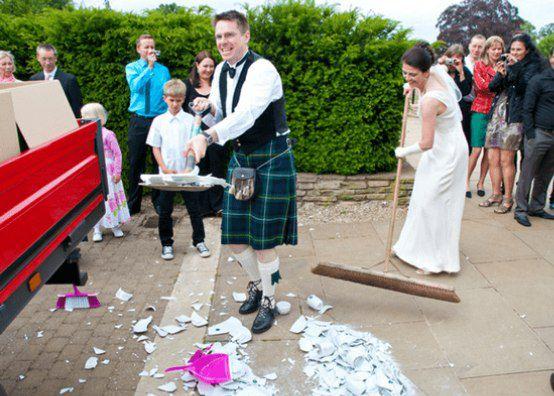 رسم عجیب روز قبل ازدواج خانوادههای سنتی آلمانی (+عکس) رسم عجیب روز قبل ازدواج