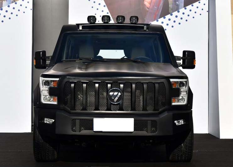 شاسی بلند چینی با ظاهر متفاوت؛ از یک جان سخت ضدگلوله تا (+عکس) شاسی بلند چینی با ظاهر متفاوت؛ از یک جان سخت ضدگلوله تا (+عکس)